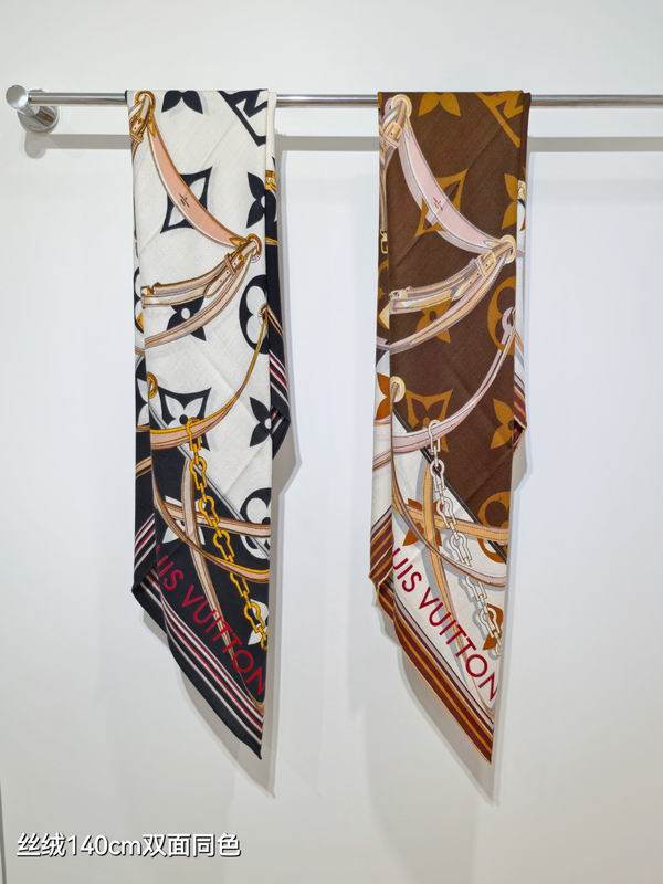 LV silk Scarf 140X140cm 70%羊绒 30%真丝 E080322